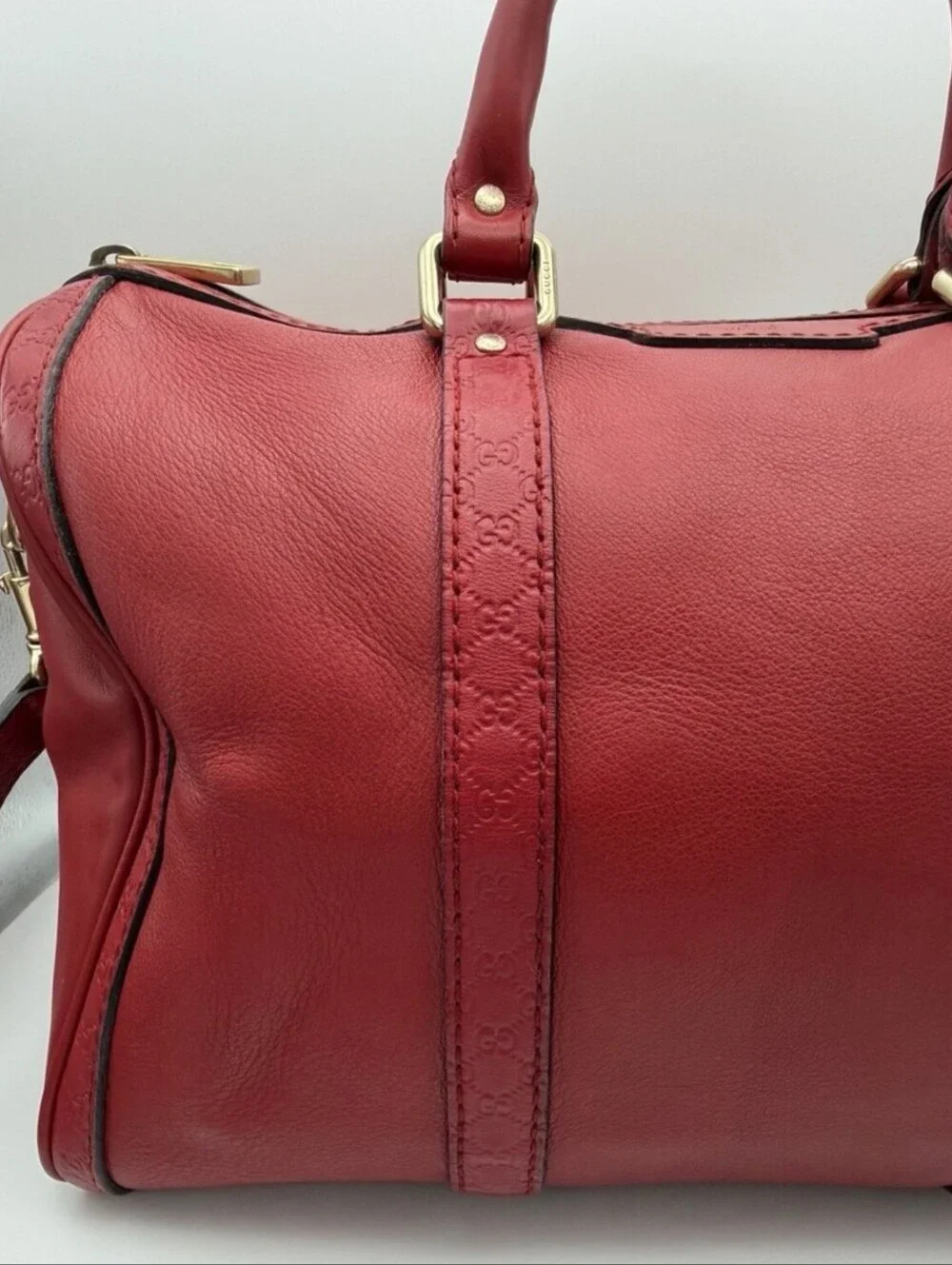 ❤️ Authentic Gucci Red Joy Boston Bag Guccissima Vertical Leather Trim GG Strap